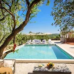 Vikendica Luxury And Cosy Little House Ivinj 3 *