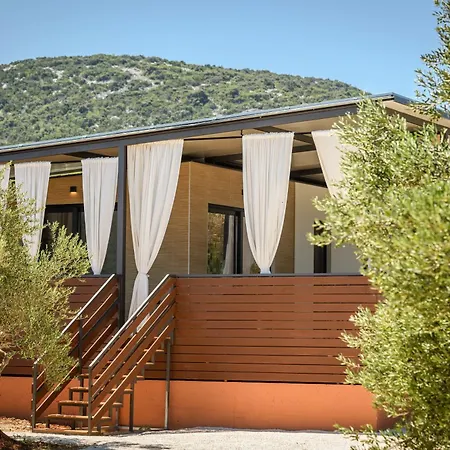 Luxury And Cosy Little House Ivinj 3 Vikendica